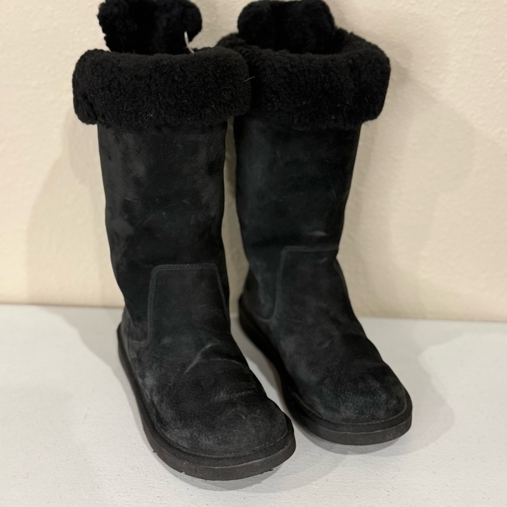 UGG Australia Roseberry Boots Black Suede Leather Sheepskin Laces Women’s Size 9 - Picture 3 of 15